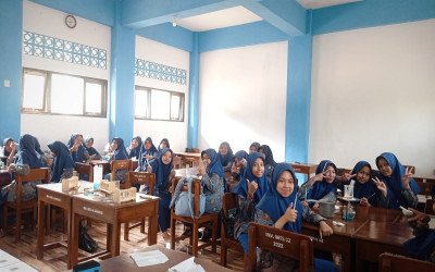 KEGIATAN PROGRAM UNGGULAN SAINS